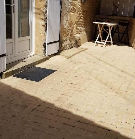 Maison Au Coeur D'Un Village Pres D'Angouleme 尚尼耶 外观 照片